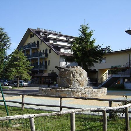Hotel La Fattoria Camigliatello Silano Esterno foto
