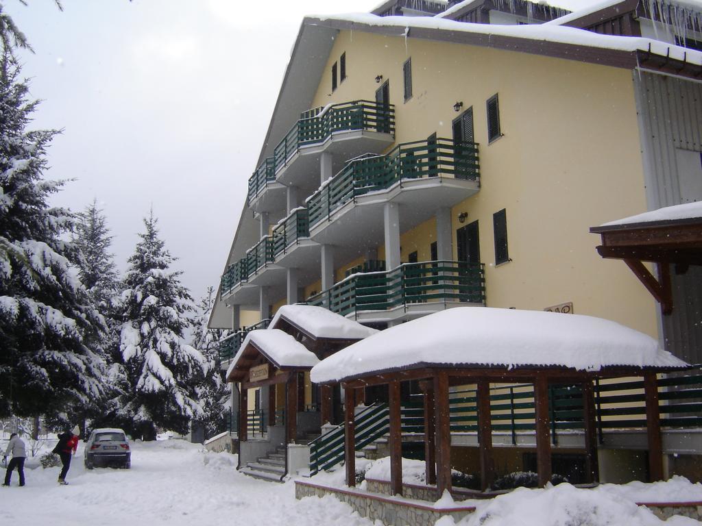 Hotel La Fattoria Camigliatello Silano Esterno foto